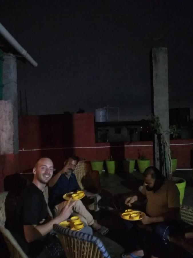 Big Brother Hostel Hotel Agra  Bagian luar foto