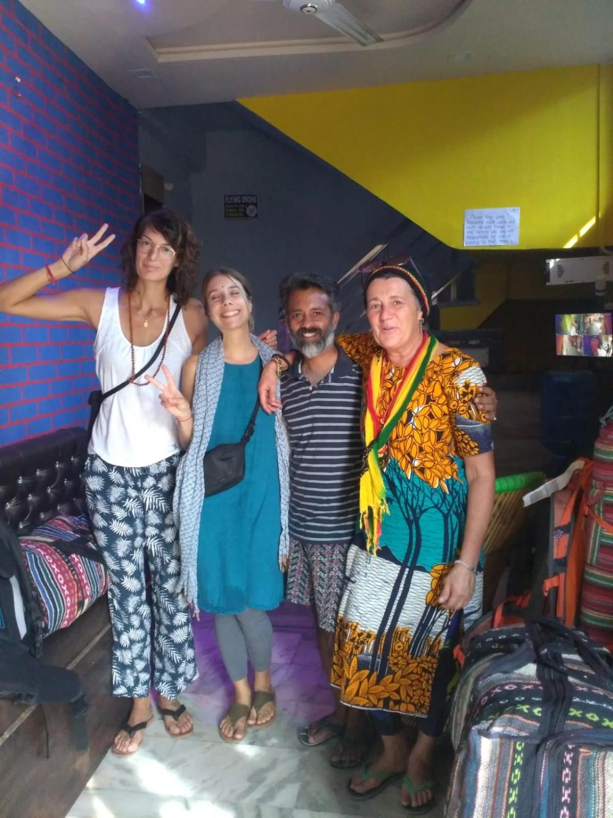 Big Brother Hostel Hotel Agra  Bagian luar foto