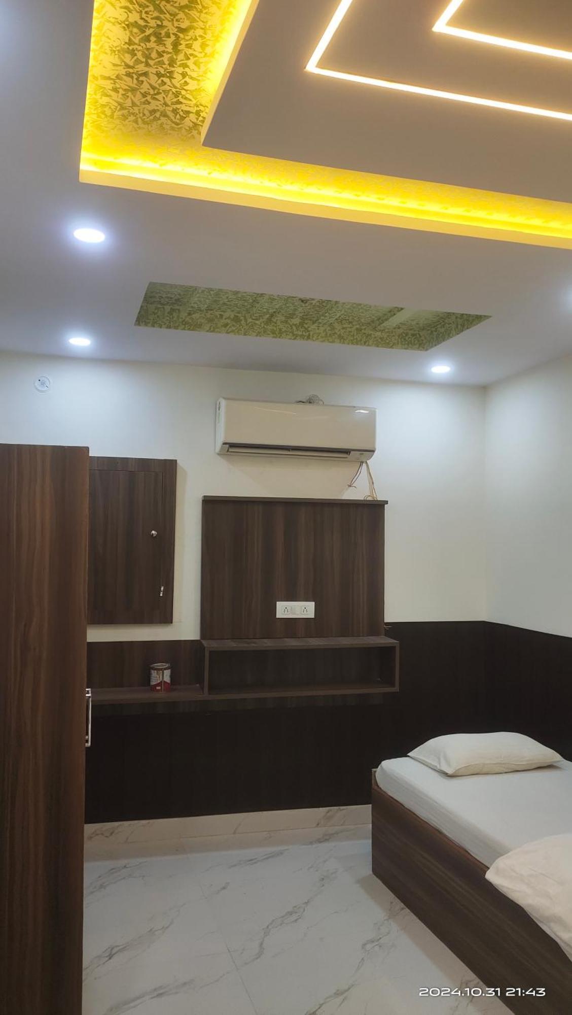 Big Brother Hostel Hotel Agra  Bagian luar foto