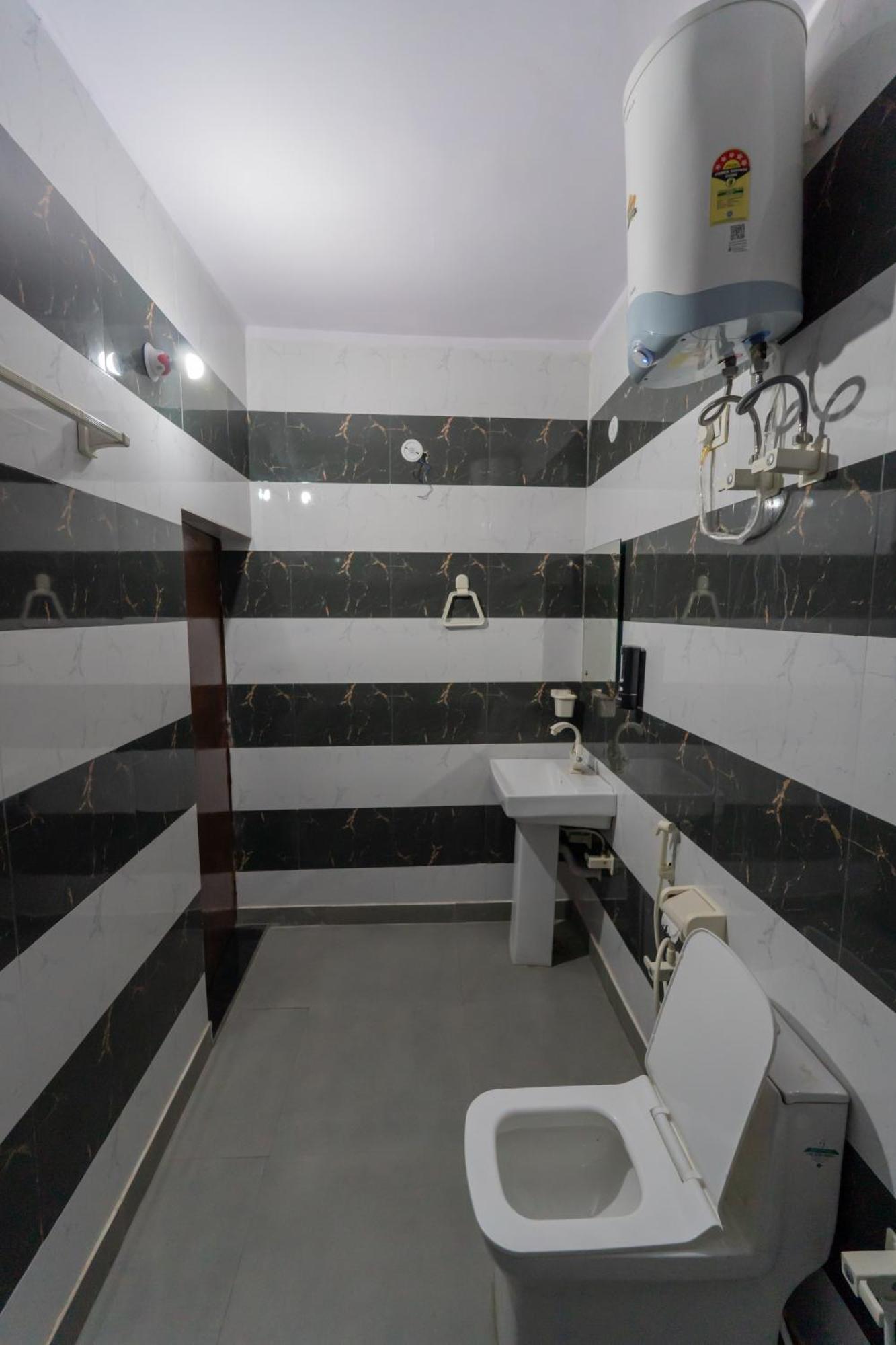 Big Brother Hostel Hotel Agra  Ruang foto